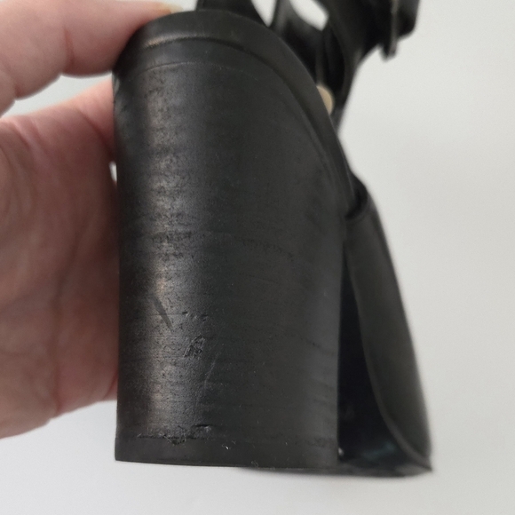 Aerosoles Black Leather Squared Up Buckle Slingback Bootie High Heels - Picture 7 of 8